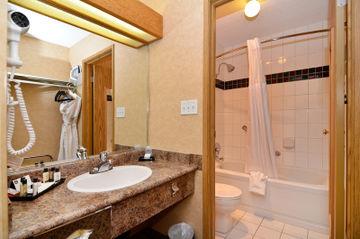 Western Country Meadows 4* Aldergrove