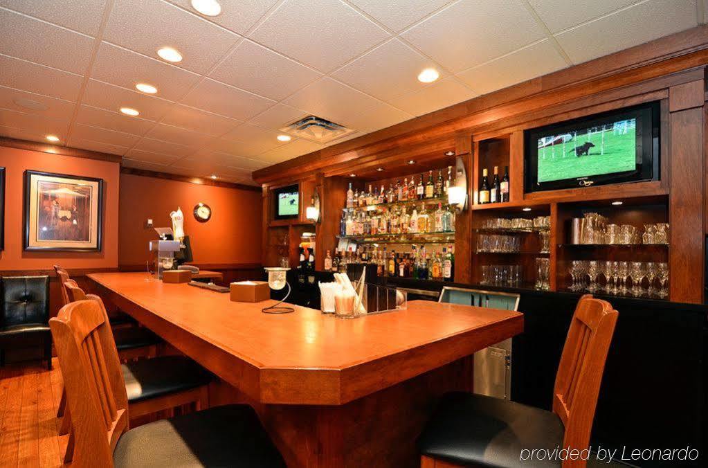 Western Country Meadows Hotel